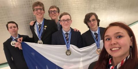 Ozvěny Mezinárodní chemické olympiády